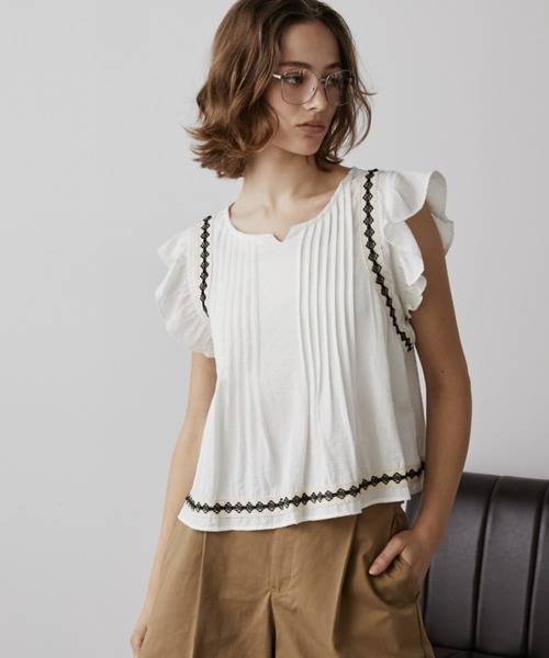 Auntie Rosa Holiday（アンティローザホリデー）の「ピンタック刺繍ノースリブラウス（シャツ/ブラウス・レディース・ネイビー/ホワイト・FREE）」の17枚目の写真