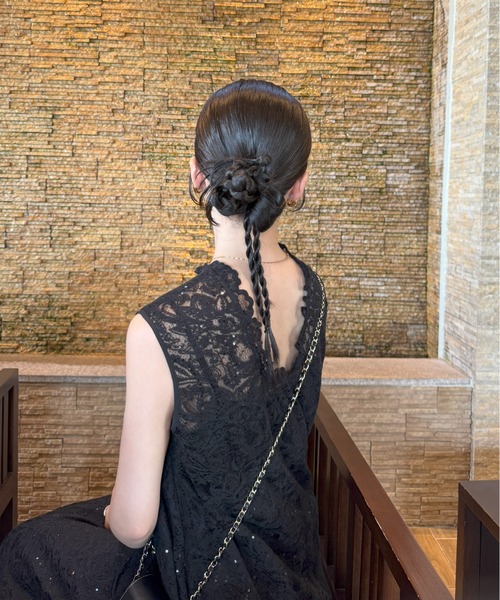 LE'RURE(リルアー)の「Prism lace A-line dress(ドレス・レディース・ライトブルー/ブラック/ホワイト系その他/ベージュ/グリーン系その他/チャコール・MEDIUM/SMALL/M-Short/M-Long)」の13枚目の写真