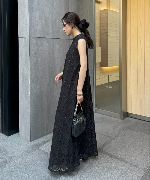 LE'RURE(リルアー)の「Prism lace A-line dress(ドレス・レディース・ライトブルー/ブラック/ホワイト系その他/ベージュ/グリーン系その他/チャコール・MEDIUM/SMALL/M-Short/M-Long)」の12枚目の写真