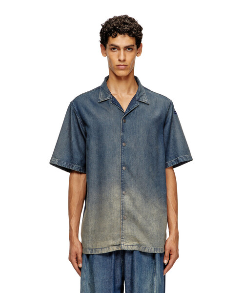 DIESEL（ディーゼル）の「メンズ デニム半袖シャツ D-NABIL-S3（シャツ/ブラウス・メンズ・ダークインディゴブルー・LARGE/MEDIUM/SMALL/X-LARGE/XX-LARGE/X-SMALL）」の4枚目の写真