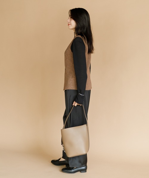 AMERICAN RAG CIE(アメリカンラグシー)の「【ARC】薄手ツイードシングルベスト(ベスト・レディース・ブラック/ベージュ/ブラウン・FREE)」の14枚目の写真