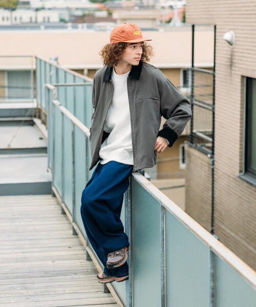 FREAK'S STORE（フリークスストア）の「限定展開 ワイドシルエット バレルレッグ デニムパンツ / ウォッシュ加工 / オーバーダイ加工（デニムパンツ・メンズ・チャコールグレー/ライトブルー/インディゴブルー・SMALL/MEDIUM/LARGE）」の14枚目の写真