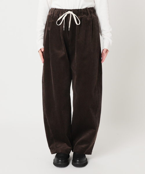 JOURNAL STANDARD（ジャーナルスタンダード）の「Corduroy Barrel イージーパンツ（その他パンツ・レディース・バーガンディー/ブラウン/ネイビー/アイボリー・38/36）」の16枚目の写真