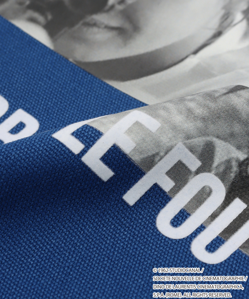 B.C STOCK(ベーセーストック)の「TRICOMER/トリコメル 別注 GODARD PIERROT LE FOU TOTE(ショルダーバッグ・レディース・レッド/ブラック/アイボリー/ブルー・FREE)」の13枚目の写真