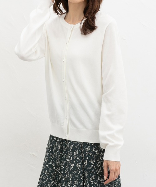 Honeys（ハニーズ）の「【しなやかニット・ヒアルロン酸加工】ヒアルロン酸クルーカーデ（カーディガン/ボレロ・レディース・ネイビー/ブラック/アイボリー/ブラウン/ピンク/ミント/ベージュ・LL/L/S/M）」の2枚目の写真