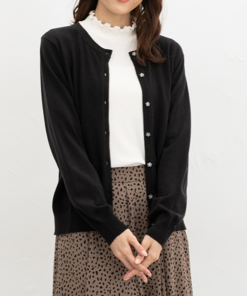 Honeys（ハニーズ）の「【しなやかニット・ヒアルロン酸加工】ヒアルロン酸クルーカーデ（カーディガン/ボレロ・レディース・ネイビー/ブラック/アイボリー/ブラウン/ピンク/ミント/ベージュ・LL/L/S/M）」の3枚目の写真