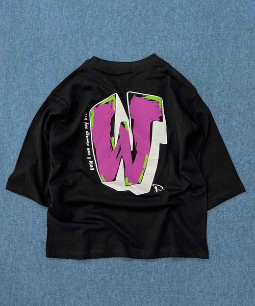 SHISKY（シスキー）の「SHISKY / シスキー グラフィティープリント オーバーサイズTシャツ キッズ 7分袖（Tシャツ/カットソー・キッズ・オフホワイト/ダークグリーン/杢グレー/ブラック系その他/ホワイト系その他2/ブラック系その他3/ブラック/ホワイト系その他/ホワイト系その他3/ブラック系その他4/チャコール/ネイビー・130/140/150/160）」の7枚目の写真