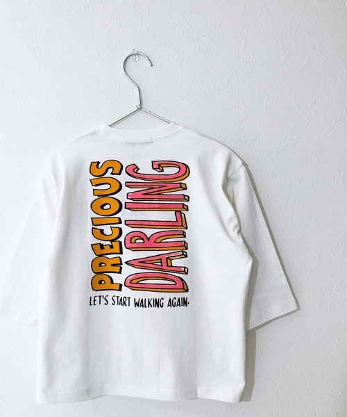 SHISKY（シスキー）の「SHISKY / シスキー グラフィティープリント オーバーサイズTシャツ キッズ 7分袖（Tシャツ/カットソー・キッズ・オフホワイト/ダークグリーン/杢グレー/ブラック系その他/ホワイト系その他2/ブラック系その他3/ブラック/ホワイト系その他/ホワイト系その他3/ブラック系その他4/チャコール/ネイビー・130/140/150/160）」の20枚目の写真