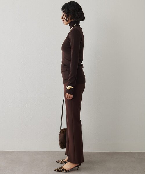 Whim Gazette（ウィムガゼット）の「ウール混カットタートルプルオーバー（Tシャツ/カットソー・レディース・ブラウン/グレー/ブラック・FREE）」の6枚目の写真