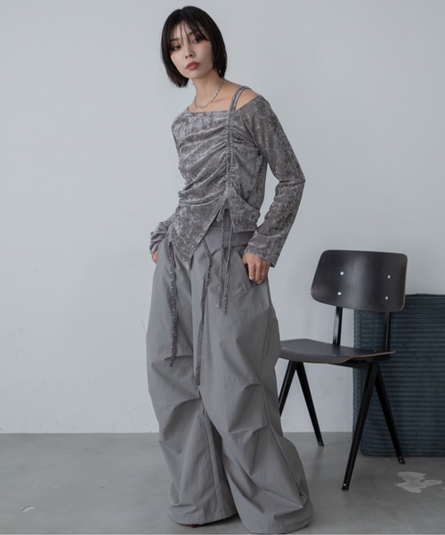 VACANCY(ヴァカンシー)の「アシメドロストマットシアートップス(Tシャツ/カットソー・レディース・ブラウン/チャコールグレー/アイボリー・FREE)」の14枚目の写真