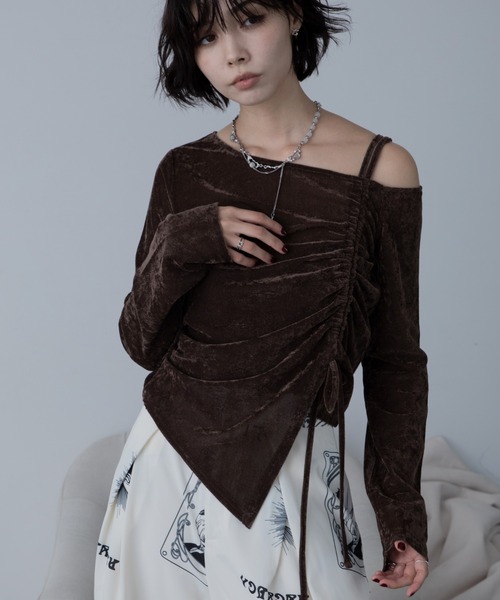 VACANCY(ヴァカンシー)の「アシメドロストマットシアートップス(Tシャツ/カットソー・レディース・ブラウン/チャコールグレー/アイボリー・FREE)」の11枚目の写真