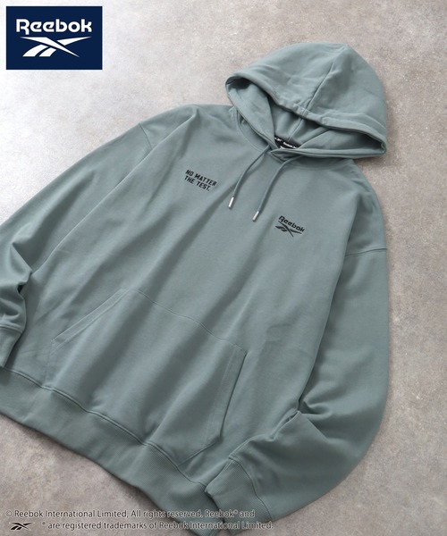 Reebok（リーボック）の「【Reebok/リーボック】裏毛 グラフィック スウェット プルオーバーパーカー（パーカー・メンズ・ブラウン/グリーン系/ブラック/アッシュグレー・M/L/LL）」の8枚目の写真