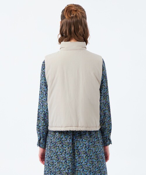 MACKINTOSH PHILOSOPHY（ﾏｯｷﾝﾄｯｼｭ ﾌｨﾛｿﾌｨｰ）の「スタンドカラーパデットベスト（ベスト・レディース・ベージュ/ブラック・38）」の11枚目の写真