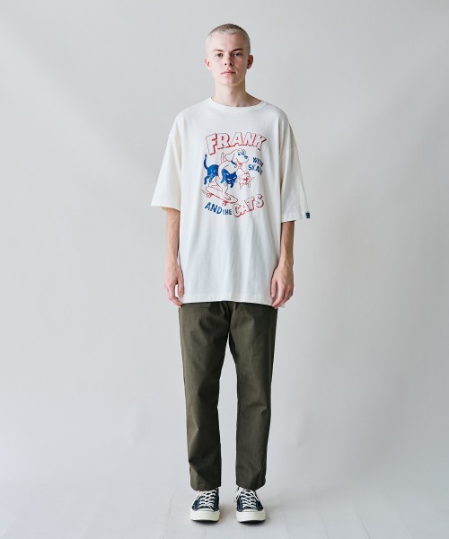 rehacer(レアセル)の「rehacer : Chill Friends Vintage-Like T-shirt / チルフレンズ ヴィンテージライク T-shirt(Tシャツ/カットソー・メンズ・アッシュグレー/ブラック/アイボリー・X-LARGE/LARGE/MEDIUM)」の11枚目の写真