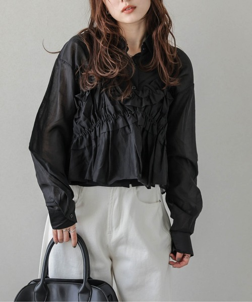 AMELY(エミリー)の「フリルビスチェ&シルキーブラウス(シャツ/ブラウス・レディース・ブラック/ブルー/ブラウン・フリー)」の5枚目の写真