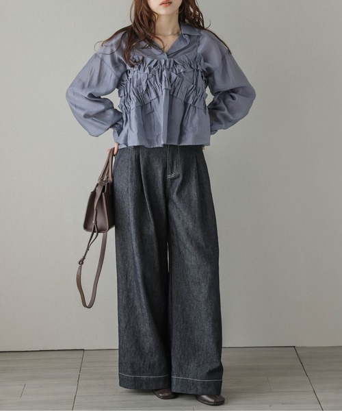 AMELY(エミリー)の「フリルビスチェ&シルキーブラウス(シャツ/ブラウス・レディース・ブラック/ブルー/ブラウン・フリー)」の19枚目の写真