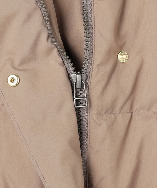 J.PRESS Ladies（J.プレス レディス）の「【洗える・2way】タフタダウン ミドル丈 コート（ダウンジャケット/コート・レディース・ブラウン系/グレー系/アイボリー系/ブラック系・S/XS）」の19枚目の写真
