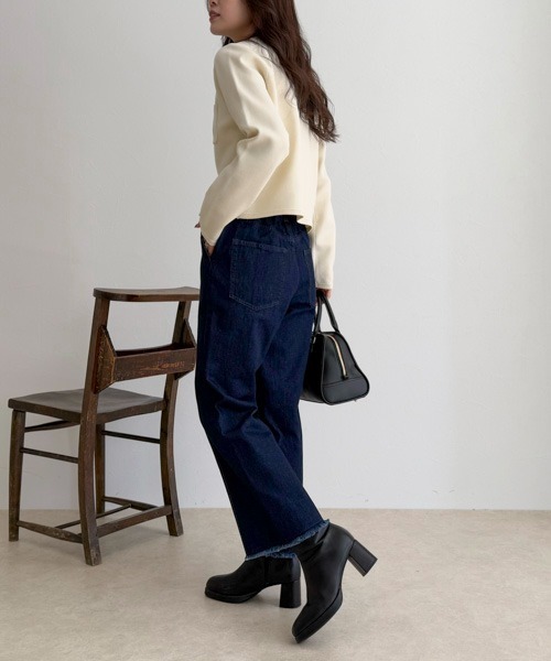 fredy emue（フレディエミュ）の「センター切り替えカラーデニムパンツ（デニムパンツ・レディース・ブラック/ネイビー・マルチサイズ）」の6枚目の写真