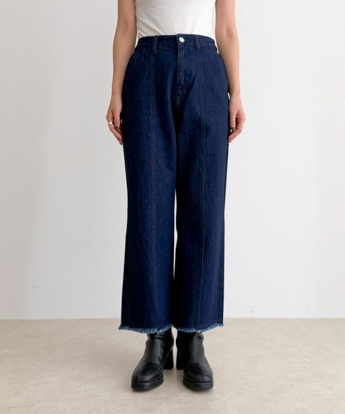 fredy emue（フレディエミュ）の「センター切り替えカラーデニムパンツ（デニムパンツ・レディース・ブラック/ネイビー・マルチサイズ）」の11枚目の写真