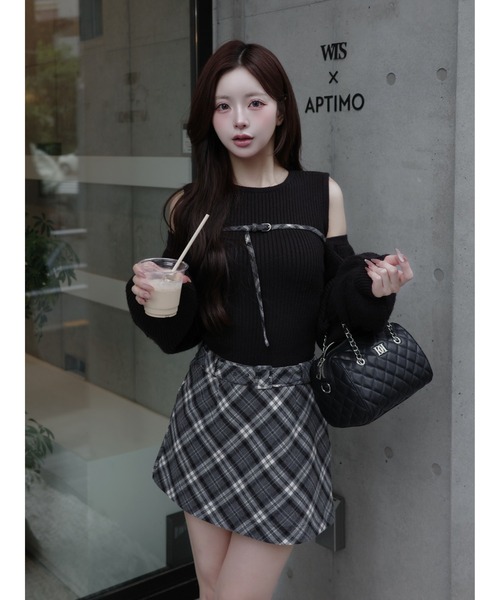 ダーリッチのワンピ、グリーンです。 試着したのみで新品です。 ダーリッチ Darich チェックリボンニットミニワンピース