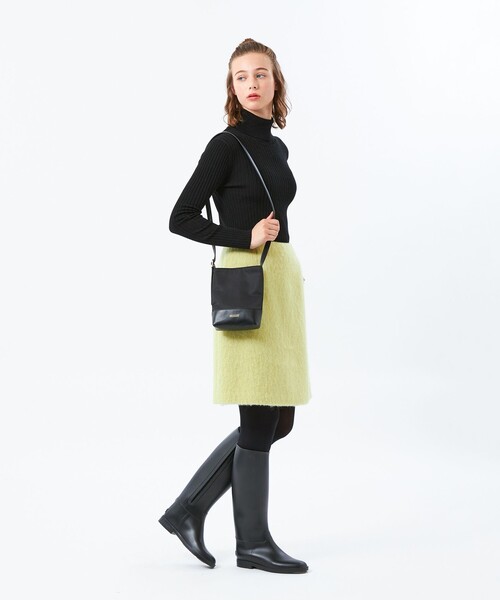 MACKINTOSH PHILOSOPHY（ﾏｯｷﾝﾄｯｼｭ ﾌｨﾛｿﾌｨｰ）の「ウォッシャブルファインウールタートルニット（ニット/セーター・レディース・ライトブルー/ブラウン/イエロー/オフホワイト/ブラック・38）」の7枚目の写真