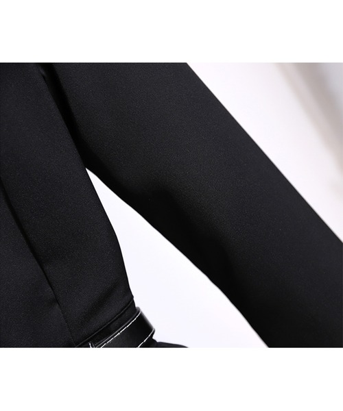 AMAJI(アマジ)の「アシメテーラードジャケットプリーツワンピース(ワンピース・レディース・アイボリー/ブラック・MEDIUM/LARGE)」の18枚目の写真