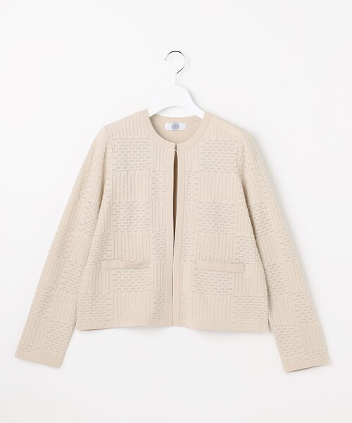 J.PRESS(ジェイプレス)の「ジャガード ニット ジャケット(ニット/セーター・レディース・ベージュ系/ネイビー系・MEDIUM/LARGE)」の6枚目の写真
