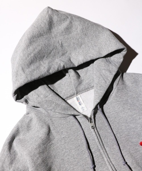 JERZEES（ジャージーズ）の「JERZEES / ジャージーズ 'HEART BALLON' ZIP UP HOODIE 刺繍 ワンポイント ジップアップパーカー（パーカー・メンズ・ブラック/グレー・MEDIUM/LARGE/X-LARGE）」の8枚目の写真