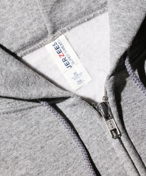 JERZEES（ジャージーズ）の「JERZEES / ジャージーズ 'HEART BALLON' ZIP UP HOODIE 刺繍 ワンポイント ジップアップパーカー（パーカー・メンズ・ブラック/グレー・MEDIUM/LARGE/X-LARGE）」の10枚目の写真