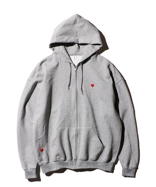 JERZEES（ジャージーズ）の「JERZEES / ジャージーズ 'HEART BALLON' ZIP UP HOODIE 刺繍 ワンポイント ジップアップパーカー（パーカー・メンズ・ブラック/グレー・MEDIUM/LARGE/X-LARGE）」の7枚目の写真