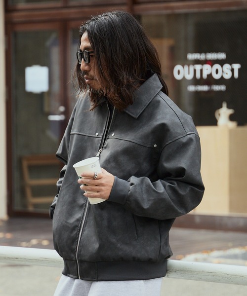 セール】リベット付き フェイクレザージャケット 冬服（ブルゾン