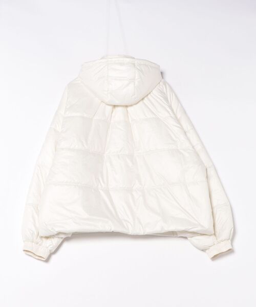 Heather(ヘザー)の「HOLiC 中綿フードブルゾン 598411(ダウンジャケット/コート・レディース・オフホワイト/ブラック系その他・FREE)」の19枚目の写真