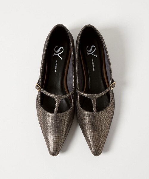 SY UNITED ARROWS(シーユナイテッドアローズ)の「<SY> Tストラップ フラット15↑(パンプス・レディース・ブラック/ゴールド/ワインレッド・22.5cm/25cm/24.5cm/24cm/23.5cm/23cm)」の1枚目の写真