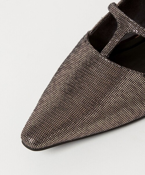SY UNITED ARROWS(シーユナイテッドアローズ)の「<SY> Tストラップ フラット15↑(パンプス・レディース・ブラック/ゴールド/ワインレッド・22.5cm/25cm/24.5cm/24cm/23.5cm/23cm)」の16枚目の写真