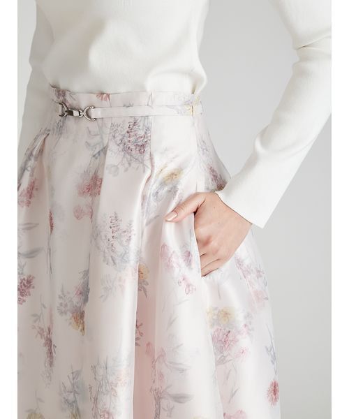 CELFORD(セルフォード)の「レイヤードフラワープリントスカート(スカート・レディース・ダークネイビー/オフホワイト/ライトピンク・36/38)」の11枚目の写真