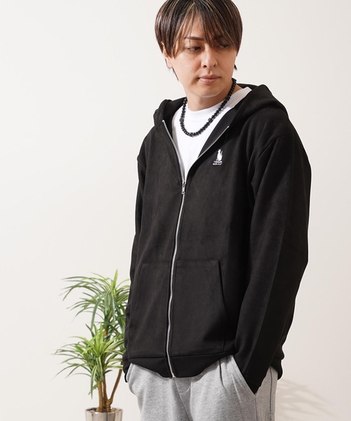 1111clothing(ワンフォークロージング)の「ガール&ネコ フェイクスエード ジップパーカー / Girl & Cat Faux Suede Zip Hoodie(パーカー・メンズ・ブラック系1/ホワイト系1/ホワイト系2/ブラック系2・M/L)」の19枚目の写真