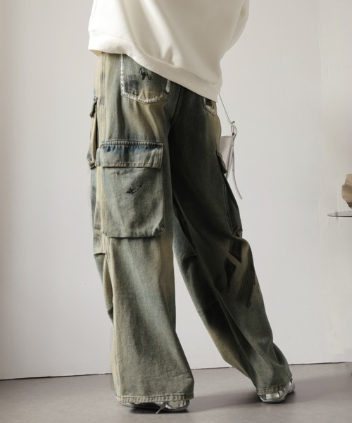 Ulysses(ユリシス)の「ダメージ加工ワイドデニムカーゴパンツ(デニムパンツ・レディース・ブラック/ブルー・M/S)」の15枚目の写真