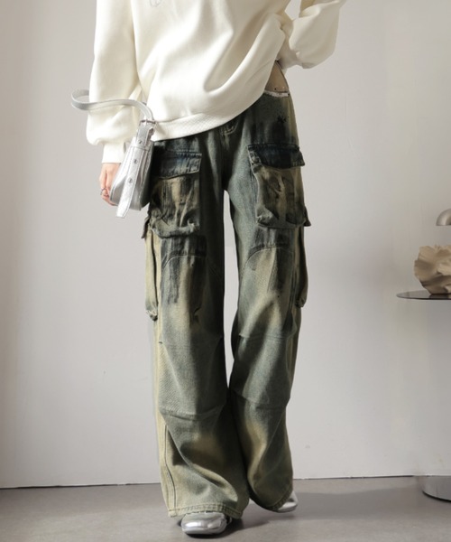 Ulysses(ユリシス)の「ダメージ加工ワイドデニムカーゴパンツ(デニムパンツ・レディース・ブラック/ブルー・M/S)」の11枚目の写真