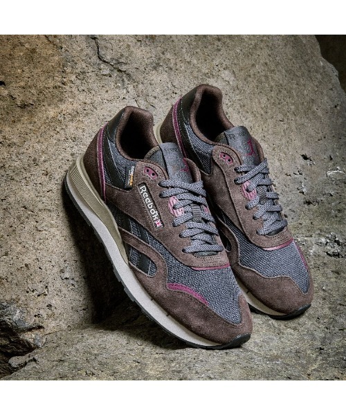 Reebok(リーボック)の「クラシック ナイロン 89 / CLASSIC NYLON 89(スニーカー・メンズ・イエロー/ブラック・25.0cm/25.5cm/27.5cm/28.0cm/29.0cm/24.5cm/24.0cm/26.0cm/26.5cm/27.0cm/28.5cm/23.5cm/23.0cm)」の3枚目の写真