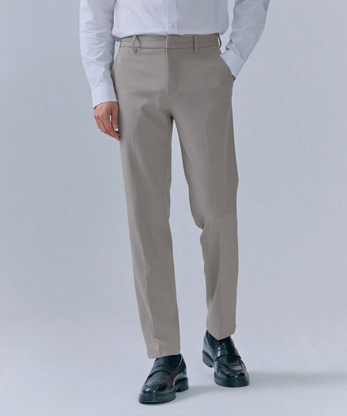CHASECULT(チェイスカルト)の「男性テーパードサイドバンディングスラックス-CERK2211B0X(スラックス・メンズ・Beige・76/82/86)」の4枚目の写真