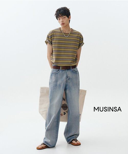 MUSINSA STANDARD（ムシンサスタンダード）の「スクラブウォッシュドワイドデニムパンツ[ライトインディゴ]（デニムパンツ・メンズ・その他・29/30/31/33/26/27/28/42/34/32）」の8枚目の写真