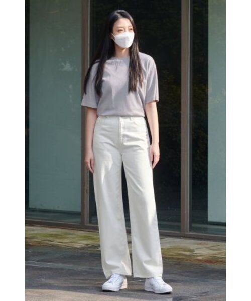MUSINSA STANDARD WOMAN（ムシンサスタンダードウーマン）の「ウィメンズリラックスフィットクルーネックTシャツ[パープルグレー]（Tシャツ/カットソー・レディース・その他・SMALL/MEDIUM/LARGE/X-SMALL）」の6枚目の写真