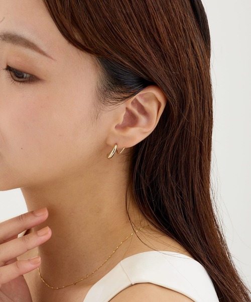 CALIN STANDARD(カリンスタンダード)の「◆金属アレルギー対応◆◆made in japan◆スリムドロップ カールピアス(ピアス(両耳用)・レディース・ゴールド/シルバー・FREE)」の5枚目の写真