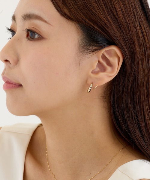 CALIN STANDARD(カリンスタンダード)の「◆金属アレルギー対応◆◆made in japan◆スリムドロップ カールピアス(ピアス(両耳用)・レディース・ゴールド/シルバー・FREE)」の6枚目の写真
