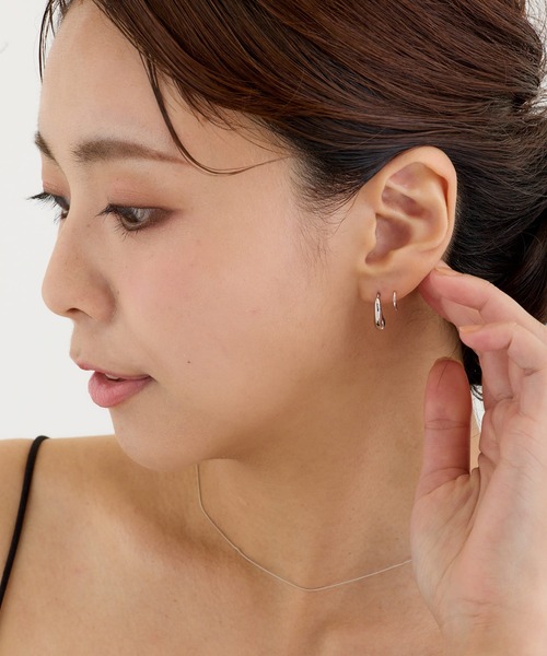 CALIN STANDARD(カリンスタンダード)の「◆金属アレルギー対応◆◆made in japan◆スリムドロップ カールピアス(ピアス(両耳用)・レディース・ゴールド/シルバー・FREE)」の8枚目の写真