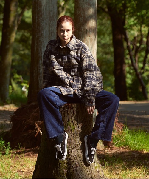 AOZORA（アオゾラ）の「AOZORA/アオゾラ　刺し子デニム ロールアップパンツ（デニムパンツ・メンズ・インディゴブルー・X-LARGE/LARGE/MEDIUM）」の6枚目の写真