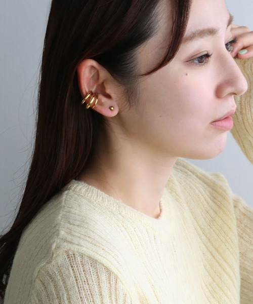 colleca la（コレカラ）の「[stainless]ステンレス・3連風イヤーカフ〈金属アレルギー対応〉（イヤーカフ・レディース・ゴールド/シルバー・FREE）」の3枚目の写真