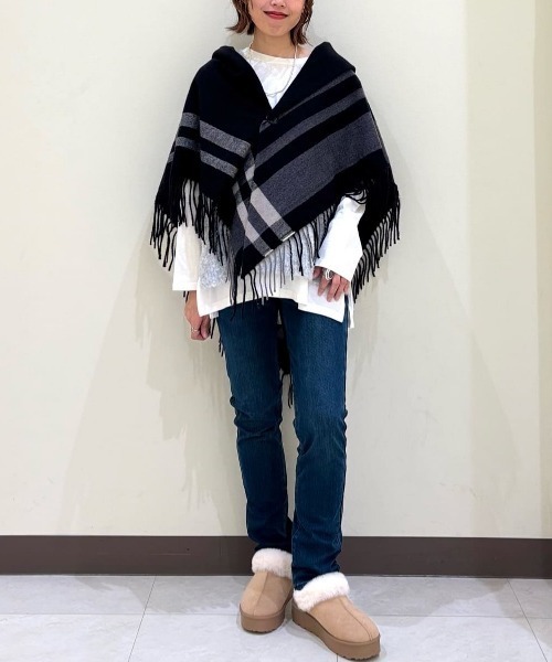 Right-on(ライトオン)の「HONEYSUCKLE ROSE(ハニーサックルローズ)【レディース】フェイクムートンサボ(ブーツ・レディース・ライトブラウン/グレー・S/L/M)」の18枚目の写真