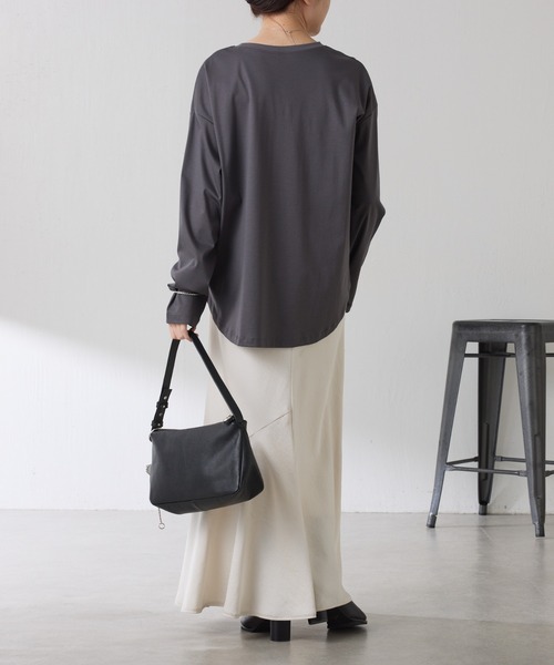 COLLAGE GALLARDAGALANTE（コラージュガリャルダガランテ）の「フォトロゴロンT（Tシャツ/カットソー・レディース・ホワイト/チャコールグレー・FREE）」の18枚目の写真