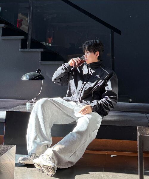 BORN TO WIN（ボーントゥウィン）の「B-SYMBOL LOGO NYLON WIND BREAKER [BLACK]（ジャージ・メンズ・その他・1/4/3/2）」の4枚目の写真